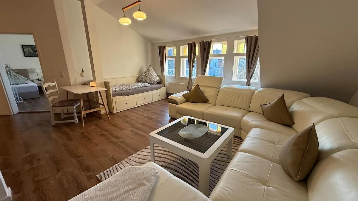 Penthouse With Roof Terrace - Central, Quiet Location ハノーファー