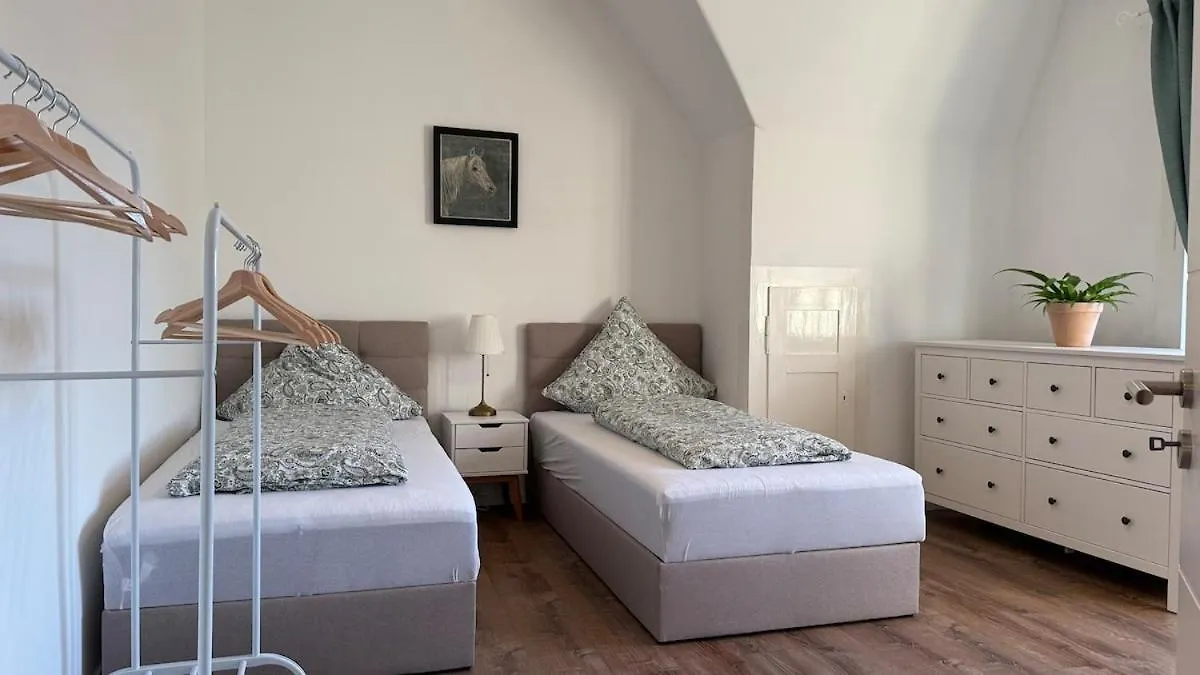 Penthouse With Roof Terrace - Central, Quiet Location ハノーファー 0*,  ドイツ