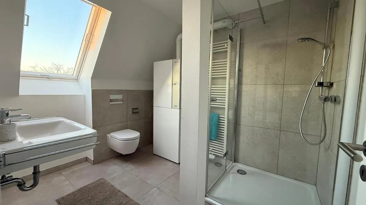 Penthouse With Roof Terrace - Central, Quiet Location هانوفر